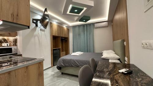 Agios Panteleimonas Apartment | Luxury Semi Basement Apartment with Terrace