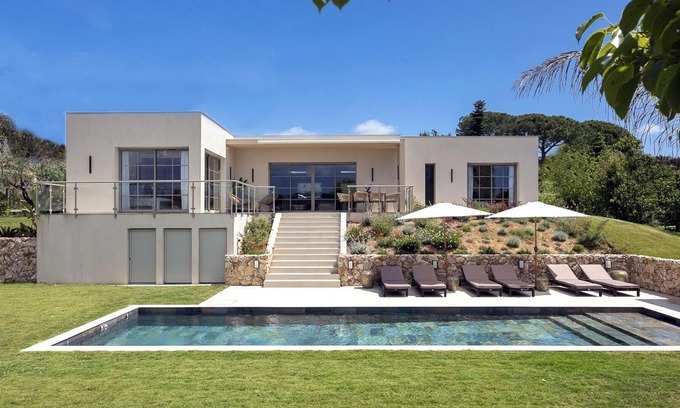 Cagnes-sur-Mer Villa | Luxury single-storey Villa on French Riviera , View & heated swimming pool