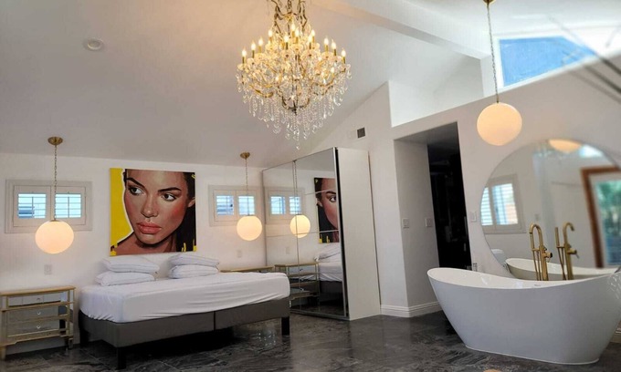Hermosa Beach House | Luxury Spa Ocean View House in Hermosa Beach