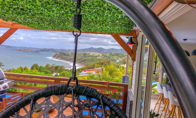 Sainte-Marie House | Luxury stay in a natural setting (Residence Nakiya)