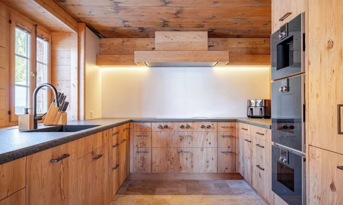 Zweisimmen Nr Gstaad House | Luxury Swiss Heidi Mountain Chalet near to Gstaad