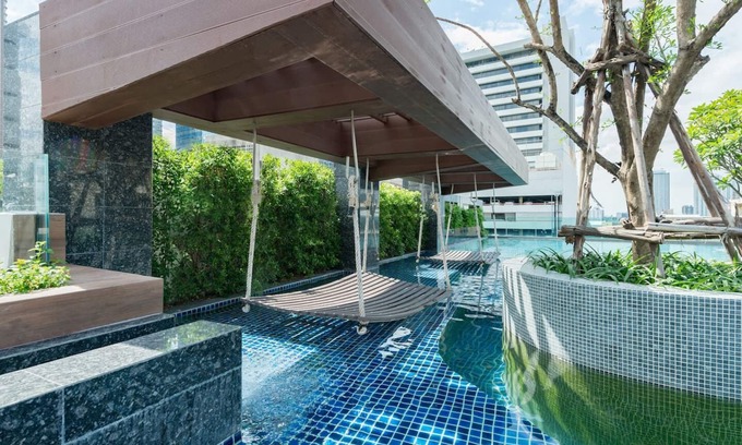 Khlong Toei Nuea Condo | Luxury Condo @ Heart of Bangkok-24 HOUR CHECK-IN