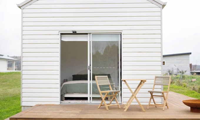 Collector Apartment | Luxury Tiny Home in Collector NSW