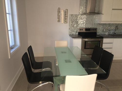 Laval Villa | Luxury Two Story Villa Unit A