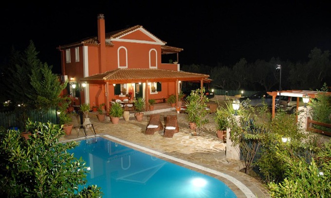 Gaitanion Villa | Luxury Villa Tsilivi with Private Pool