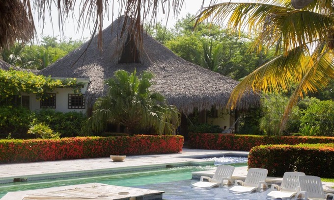 Monterrico Ski Chalet | Luxury villa with pool, Chambalacas Los Cocos