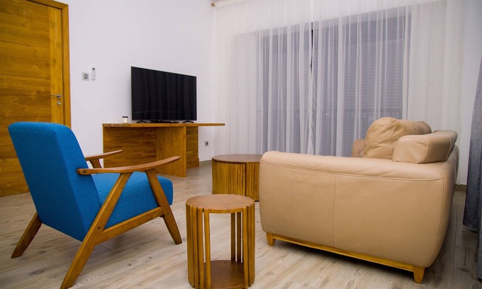 Vogan Villa | Luxury villa with pool - 10 minutes from the beach!