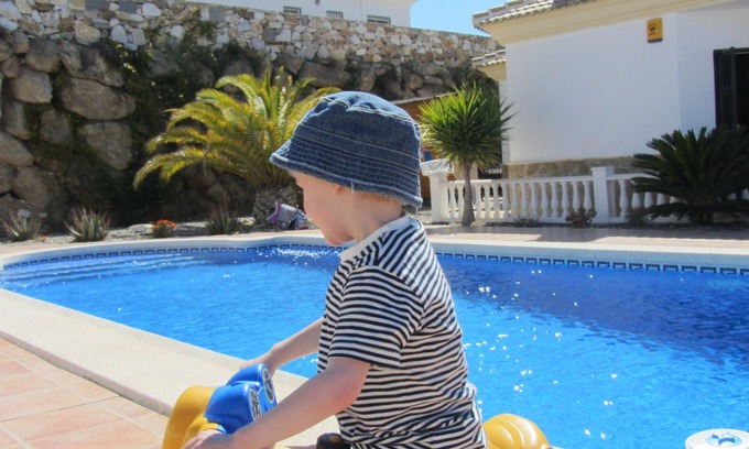 Arboleas Villa | Luxury Villa with Private Pool & Jacuzzi