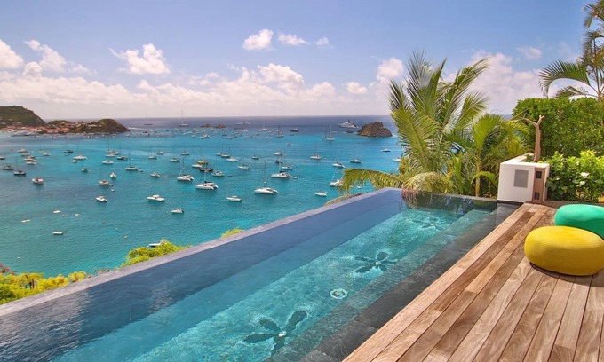 Corossol Villa | Luxury Villa With Terrace and Pools