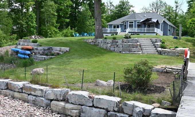 Alexandria Bay House | Luxury Waterfront Cottage 1000 Islands 6 BR, 4.5 Baths Book your 2026 vacation!