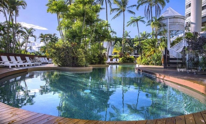 Cairns North Apartment | Luxury Waterfront Spectacular Oasis in the City