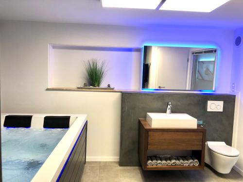 Neubulach Apartment | Luxus Spa auf tollem Anwesen
