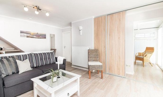 Groemitz Apartment | M1 - Apartmenthaus Marienburger Str 4 - Feriendomizil Hollich