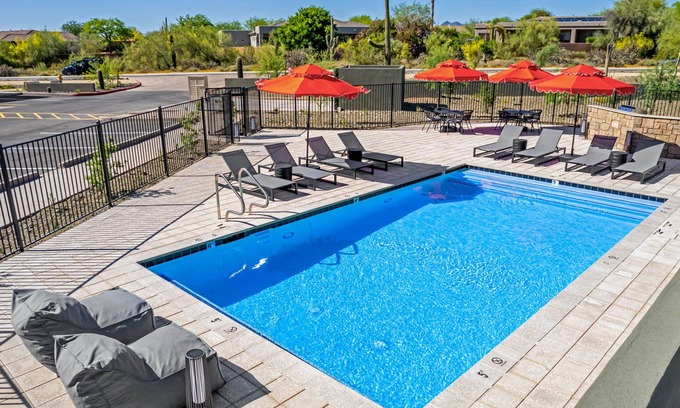 North Scottsdale Condo | Macallister 1008|Close to Golf|Htd. Pool|BBQ|