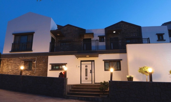 Jocheon Apartment | Macarios Pension