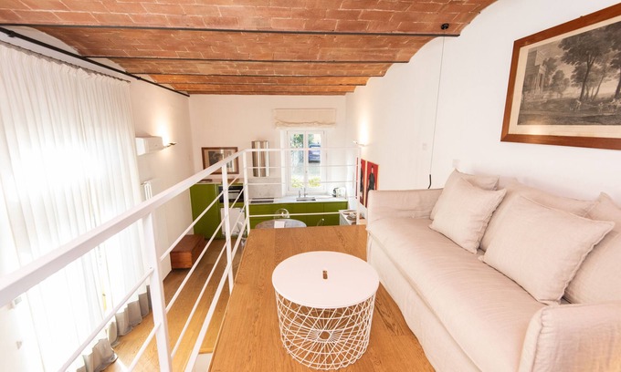Oltrarno Apartment | Machiavelli Apartment by Firenze Prestige
