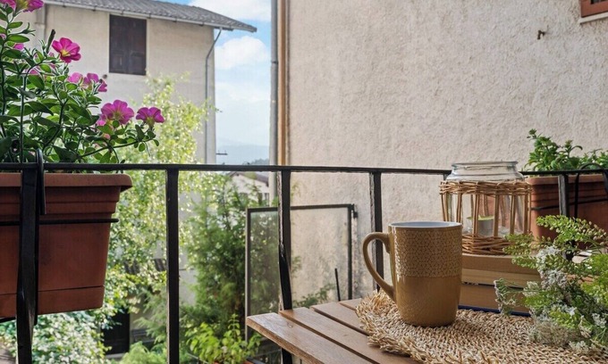 Levico Terme Apartment | MaCri by TSS' - Relaxing Apartment with Secret Balcony - Ideal for Couples in Levico Terme