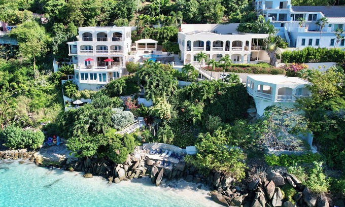 Peterborg Villa | Magen's Bay Luxury Beachfront Villa/20% Off the Week of 11/8/25 -11/15/25