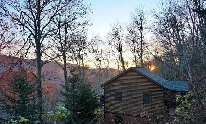 Cranberry Falls Cabin | Maggie Valley Cabin w/Deck & Mtn Views by Blue Ridge Pkwy