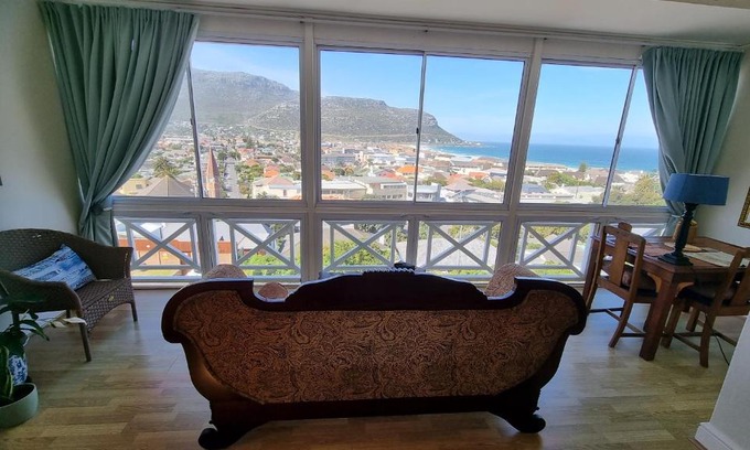 Fish Hoek Apartment | Magical Seaview Penthouse with Own Pool, Board Game Room, Wellness Room & Hot Tub
