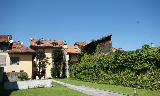 Cannobio Apartment | Magnificent apartment in the medieval village