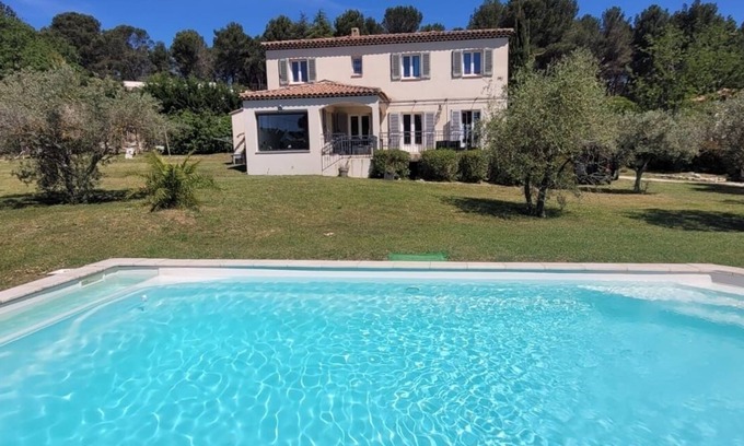 Bouc-Bel-Air Villa | Magnificent bastide in Provence, swimming pool, near Aix, with view, calm,shop 5 min