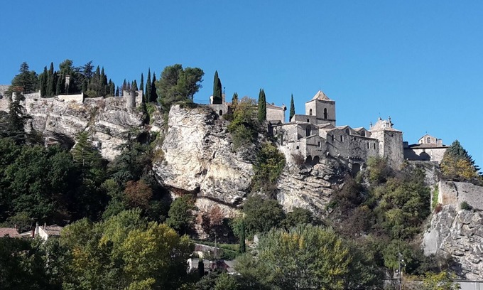Faucon Cottage | Magnificent, charming gîte de tourisme at the foot of Mont Ventoux