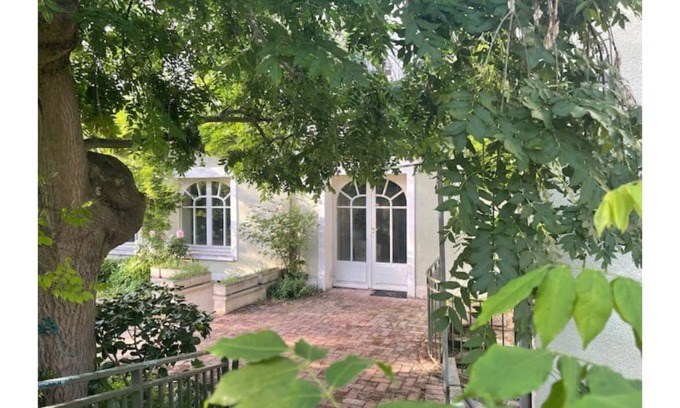 Dreux Villa | Magnificent Charming Residence by the Water, Less than 1 Hour from Paris