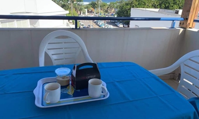 Centre-Ville Apartment | Magnificent F2 sea view 2 steps from the lagoon of Saint Pierre