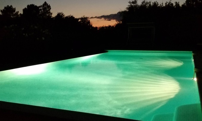 Tanneron House | Magnificent ground-floor apartment with 4* infinity pool and sauna