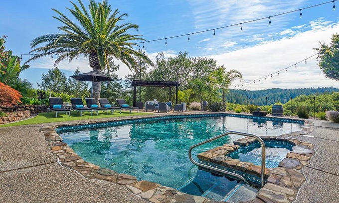 Forestville Villa | Magnificent Sonoma Farm House - 4-5 bedrooms, pool, hot tub, Vineyard, working farm - pick your own fresh fruit,