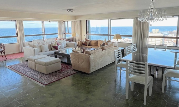 Punta del Este Apartment | Magnificent Views of Punta del Este