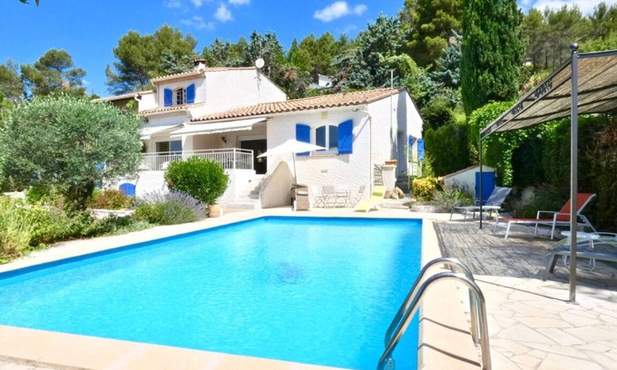 Grabels House | Magnificent villa in a pretty village at the gates of Montpellier, heated swimming pool