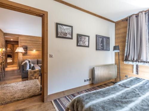 Val-d'Isere Apartment | Magnifique Appartement au Centre de Val-d'Isère, Proche Pistes et Commerces - FR-1-519-1