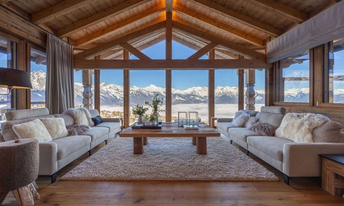 Nendaz Ski Chalet | Magnifique Chalet en Vieux Bois Avec vue Spectaculaire sur les Alpes Bernoises