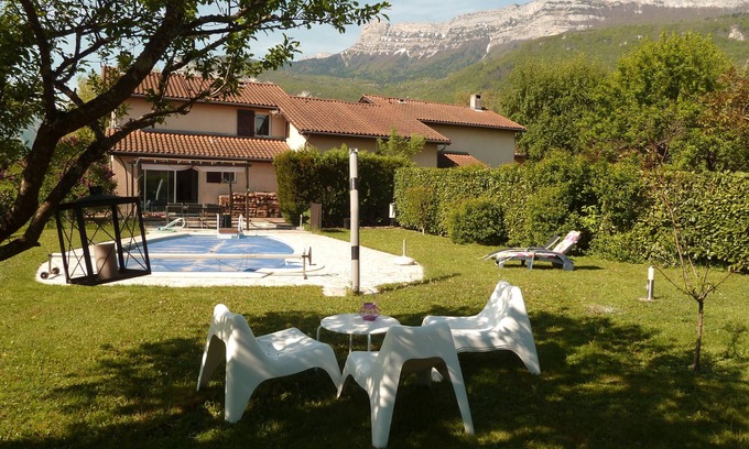 Claix House | Magnifique Maison au Calme Avec Piscine !