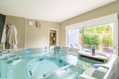 Martragny Bed & Breakfast | Magnifique Suite avec Jacuzzi privatif