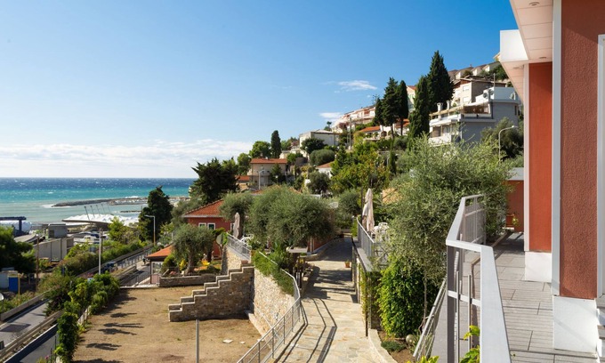 San Lorenzo al Mare House | Magnolia (SLR405) by Interhome