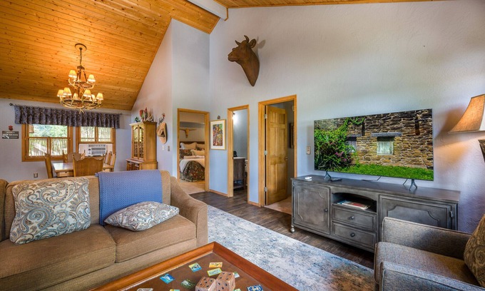 Chama Apartment | Main Street Chama - Off The Rails