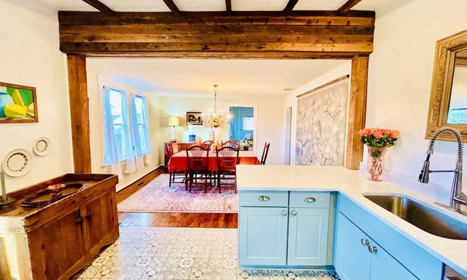 Purcellville House | Main Street U.S.A. - Walk to Everything