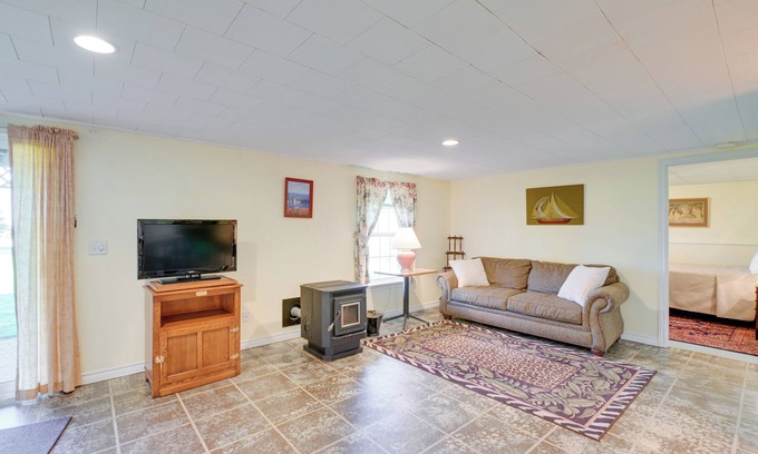 Eastport Apartment | Maine Retreat w/Ocean Views, Walk to Downtown!