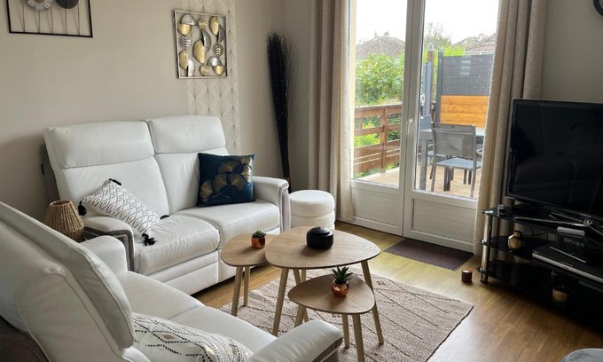 Courseulles-sur-Mer House | Maison à 700m de la plage