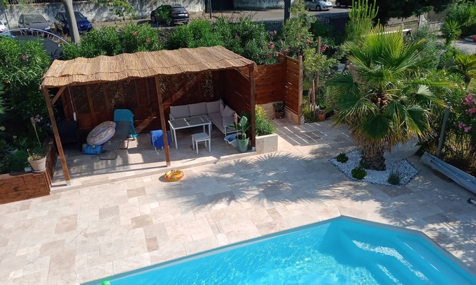 Fontvieille House | Maison au Cœur D'un Village des Alpilles