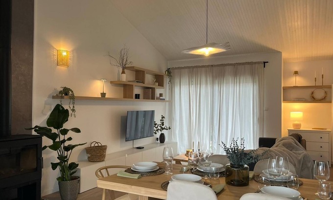La Roche-sur-Yon House | Maison Chaleureuse et Familiale - Proche de la mer