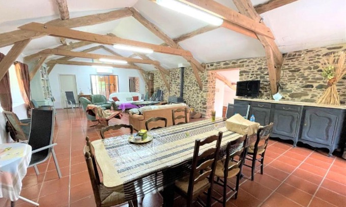 Bagnac-sur-Cele House | Maison chaleureuse à Bagnac-sur-Célé 70 m² avec jardin accueillant