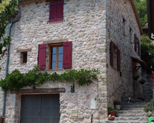 Castellane House | Maison Chasteuil