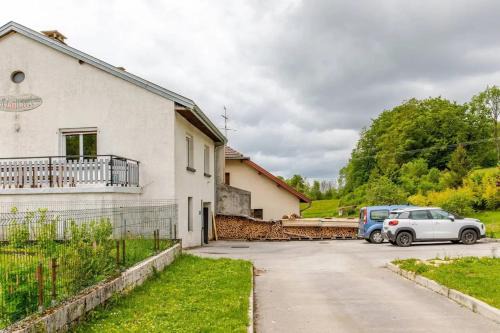 Lezat House | Maison conviviale avec cheminée à Hauts-de-Bienne