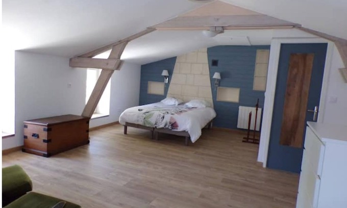 La Roche-Clermault Cottage | Maison de Campagne Avec Jardin et Parking Clos