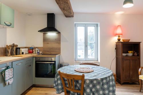 Bourbon-Lancy House | Maison de caractère, Cure thermale et Tourisme, meublé 4 étoiles