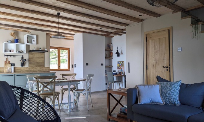 Quincieu House | Maison de charme pensée pour les familles. Au calme, idéal nature et relâchement